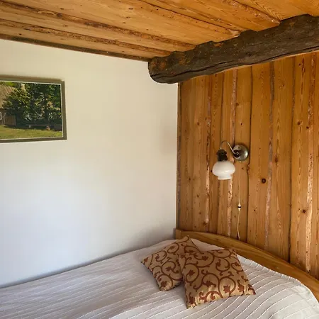 Hébergement de vacances Aaviku Vanamõisa