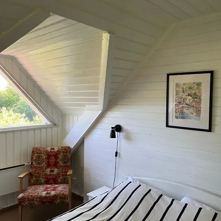 Aaviku Holiday Houses * Vanamoisa