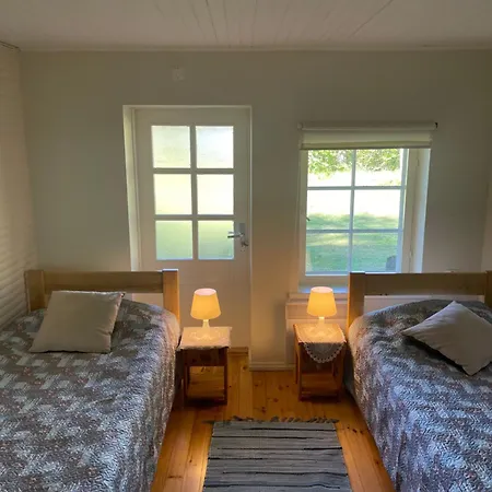 Aaviku بيت للعطل *